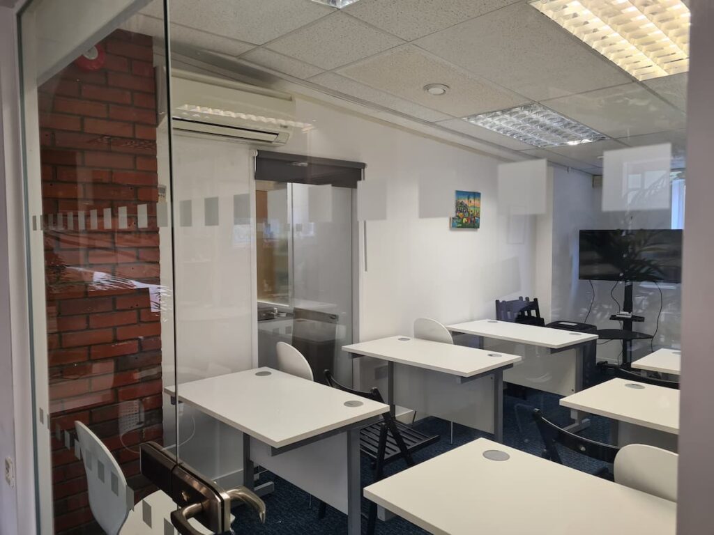 sound-proof rooms