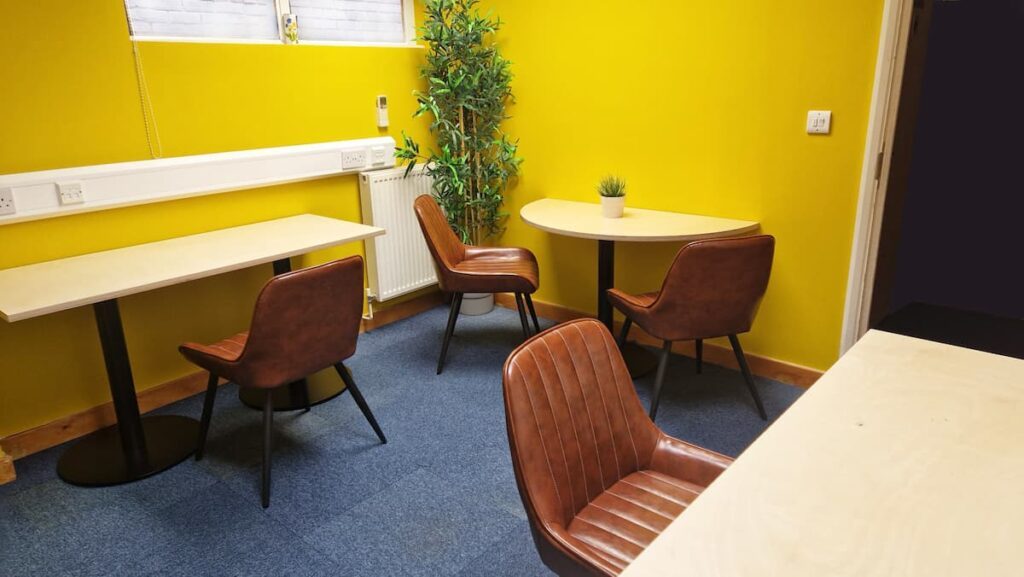 Ronsberg room team workspace