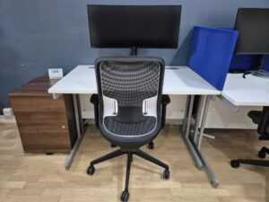 Maple Works' new Hybrid Working memberships in Surbiton, featuring flexible hotdesking options with high-quality monitors